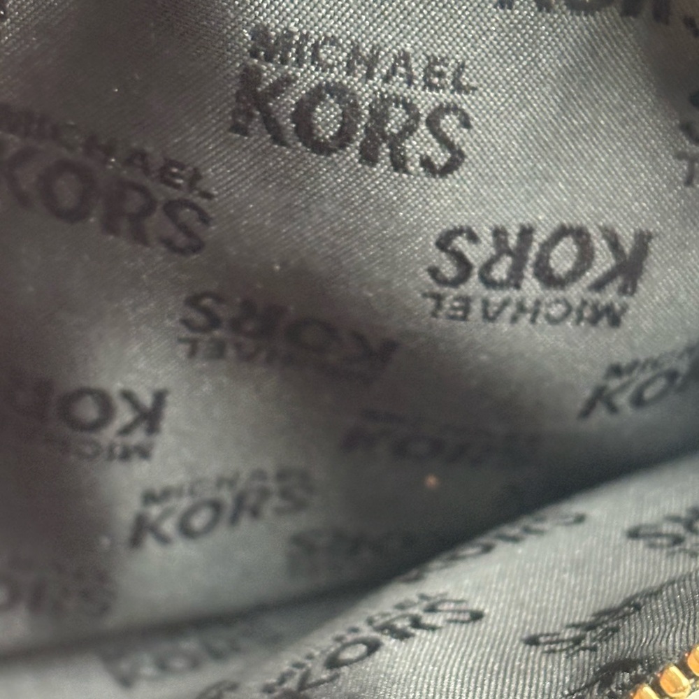 Michael Kors Black and Brown Tote Bag Classic Design - Picture 4 of 12